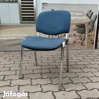 Kék színű konferencia szék, tárgyalószék, krómozott lábú - használt
