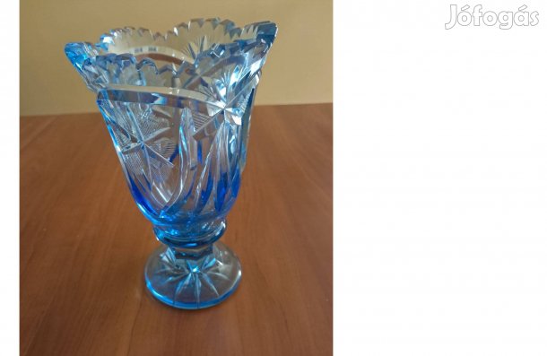 Kék színű kristályváza eladó