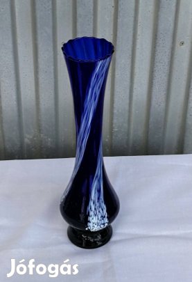 Kék üvegváza