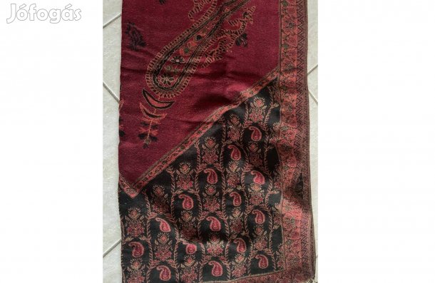 Keleti mintás sál