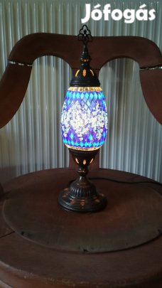 Keleti stílusú lámpa
