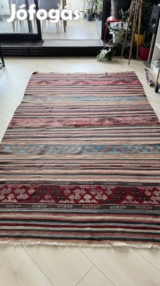 Keleti szőnyeg, antik, 285x172