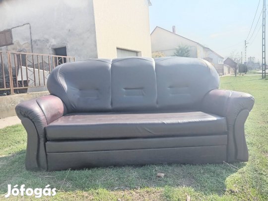 Kell a hely! Eladó, cserélhető kanapé! 