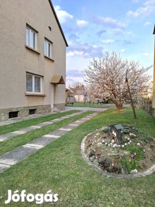 Kellemes családi ház, a déli városrészen