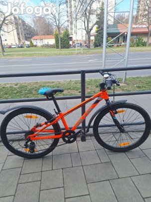 Kellys 24-es kerékpár