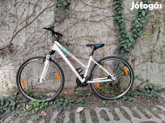 Kellys Clea 30 kerékpár