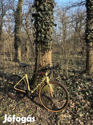 Kellys Soot 30 Gravel kerékpár