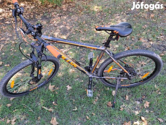 Kellys Viper kerékpár szép állapotban