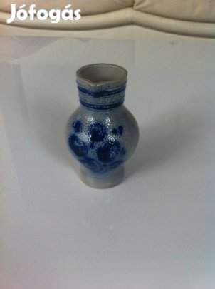 Keménycserép kis korsó eladó