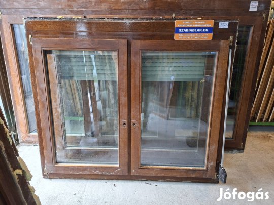 Keményfa ablakok redőnnyel 173×149