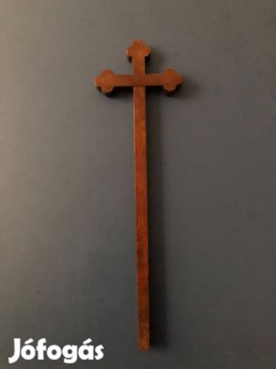 Keményfából készült kereszt eladó