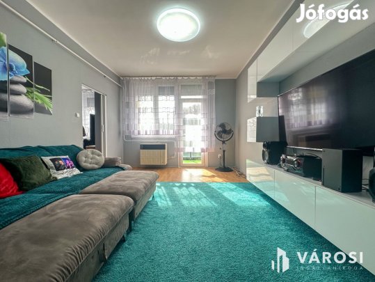 Kemerovón egyedileg átalakított 2+1 félszobás lakás eladó!