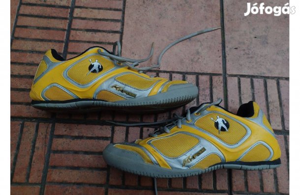 Kempa edzőcipő kézilabda teremcipő 44