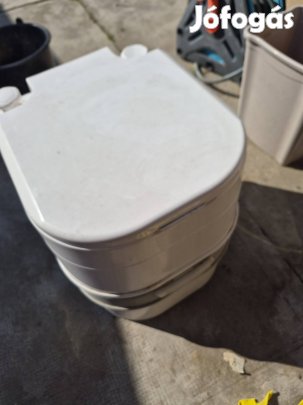 Kemping Wc + Lemomló folyadék