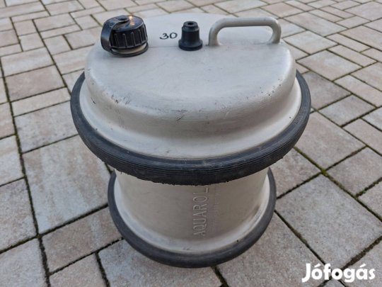 Kemping víztartály