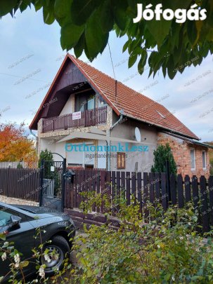 Kengyelen ~100 m2-es családi ház eladó, 923 m2-es telken