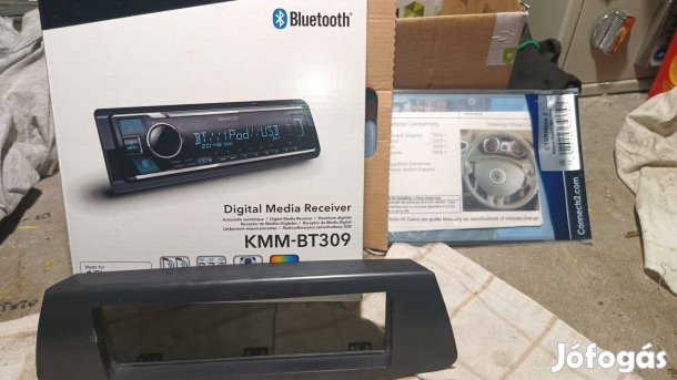 Kenwood fejegység +kományról vezérelhető interfész renault tipusokhoz