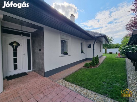 Kényelem És Elegancia! 1156