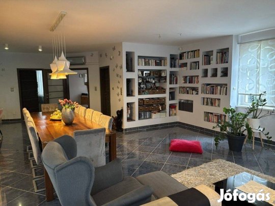 Kényelem, csend, nyugalom a kertvárosban!