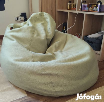 Kényelmes, óriás babzsákfotel zsályazöld színben