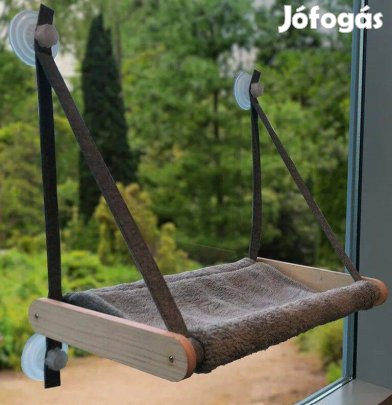 Kényelmes ablakfekhely macskáknak