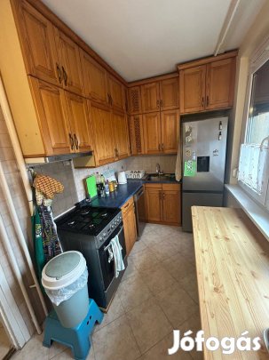 Kényelmes élettér, kiváló elhelyezkedés 62 m-es lakás eladó