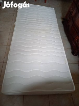 Kényelmes matrac eladó