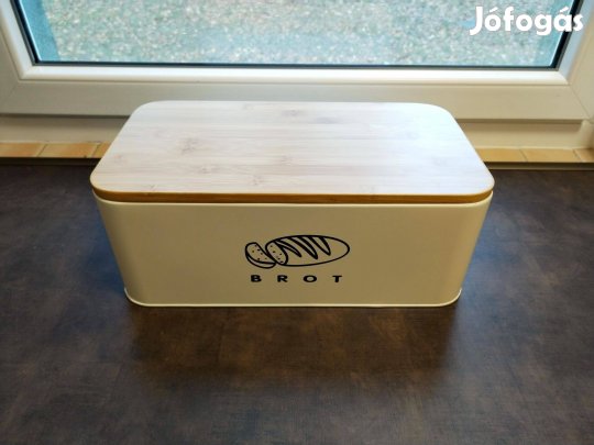 Kenyértartó fémből eladó