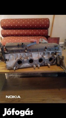 Kepen latot henger fej elado