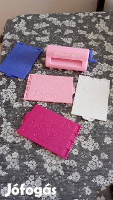 Képeslap készítö készlet.