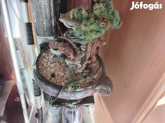 Kerámia Szökőkút