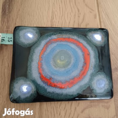 Kerámia , égetett zománc , hullámos tapintásra,újszerű dekoráció