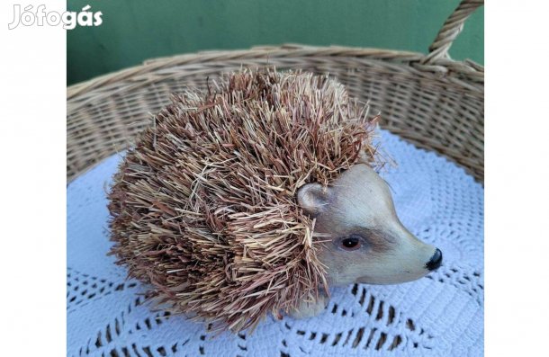 Kerámia ciroktüskés süni kertidísz