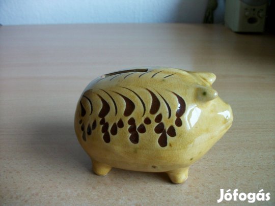 Kerámia dísztárgy