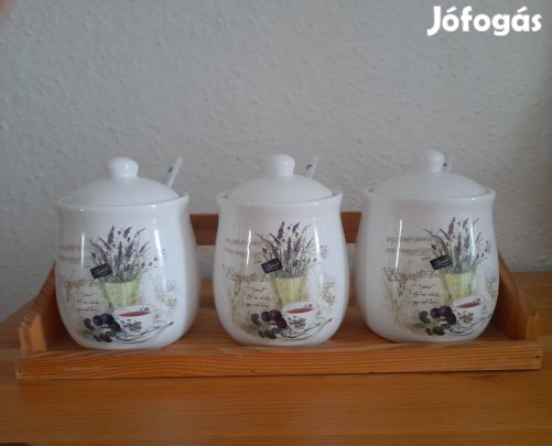 Kerámia fűszertartó kanállal