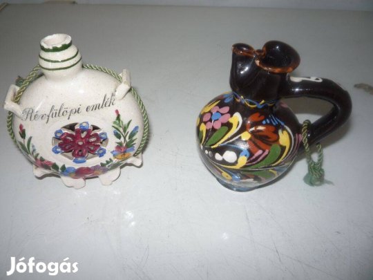 Kerámia kis kancsó, kulacs, falra akasztható