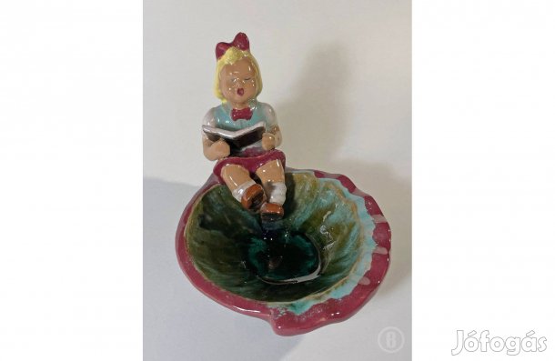 Kerámia leány figura (Gyarmathy György) - - - (Csak személyesen!)