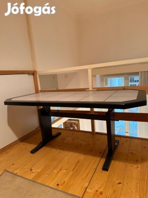 Kerámia tetejű dohányzóasztal, 06húsz9436613