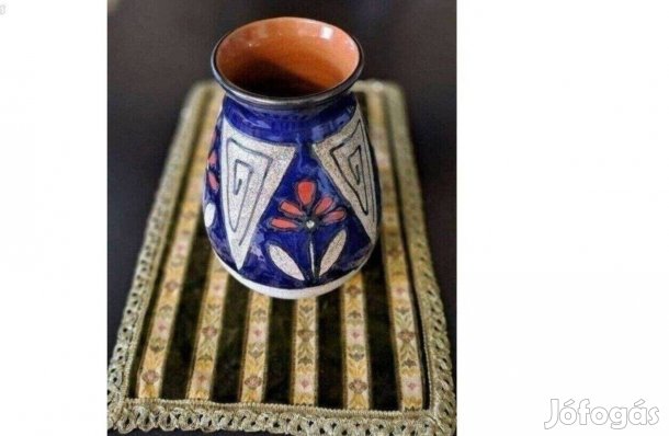 Kerámia váza egyedi díszítés