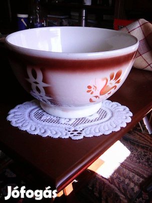 Kerámia virágmintás keverő tál jelzett