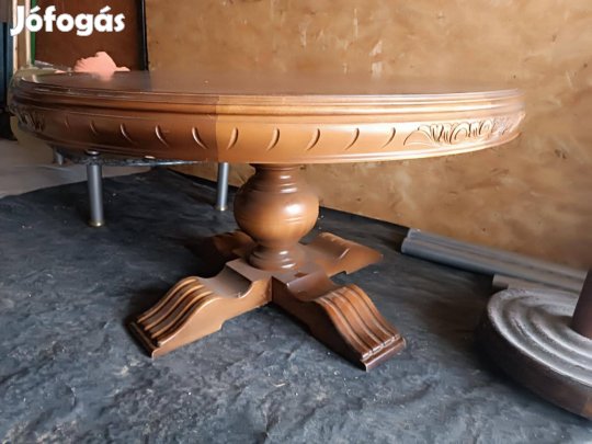 Kerek Fa Dohányzóasztal