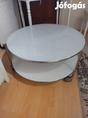 Kerek dohányzóasztal