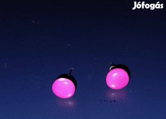 Kerek pink műanyag fülbevaló