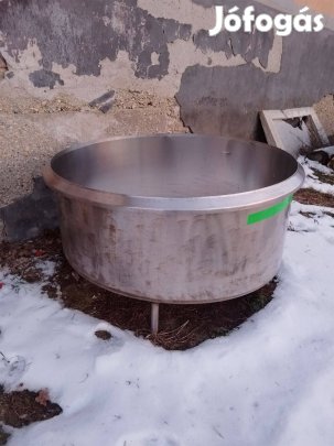 Kerek rozsdamentes dézsa