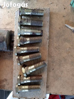 Kerék tőcsavar új