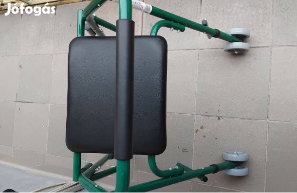 Kerekes járókeret ,rollátor összecsukható újszerű