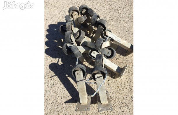 Kerekes láb tartó láb, mankóláb kerékkel műanyag kerékkel 18db