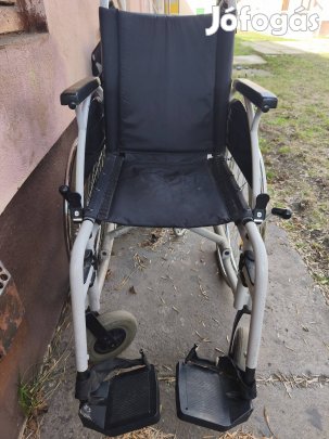 Kerekesszék elado