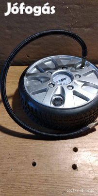 Kerékfújó 12V kompresszor