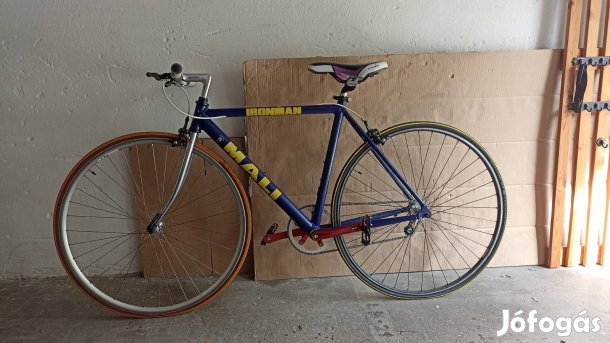 Kerékpár Mali alacsony váz fixi